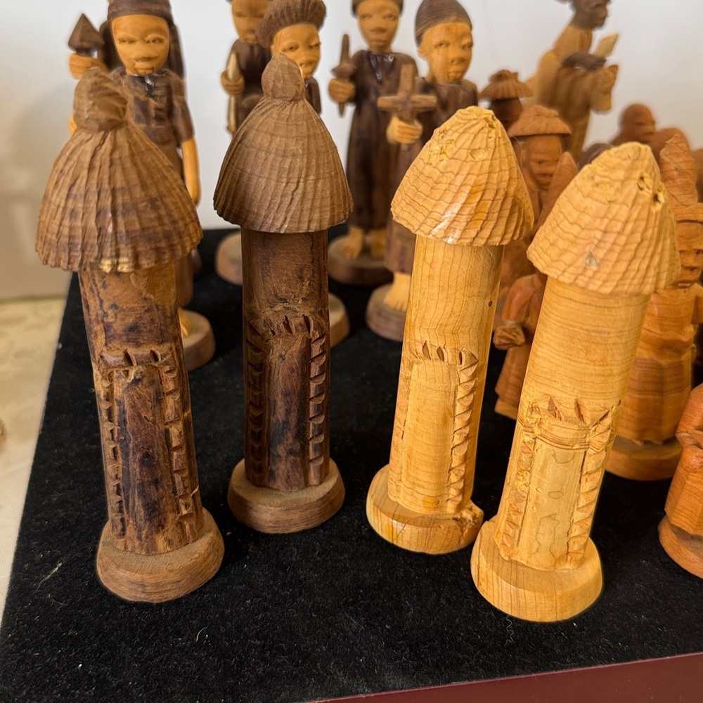 Vintage 1920s Hand Carved African Chess Pieces Tribal Nigerian Handcrafted - Picture 6 of 16